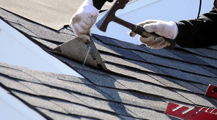 Expert Emergency Roof Repairs services in Shelbyville, IN